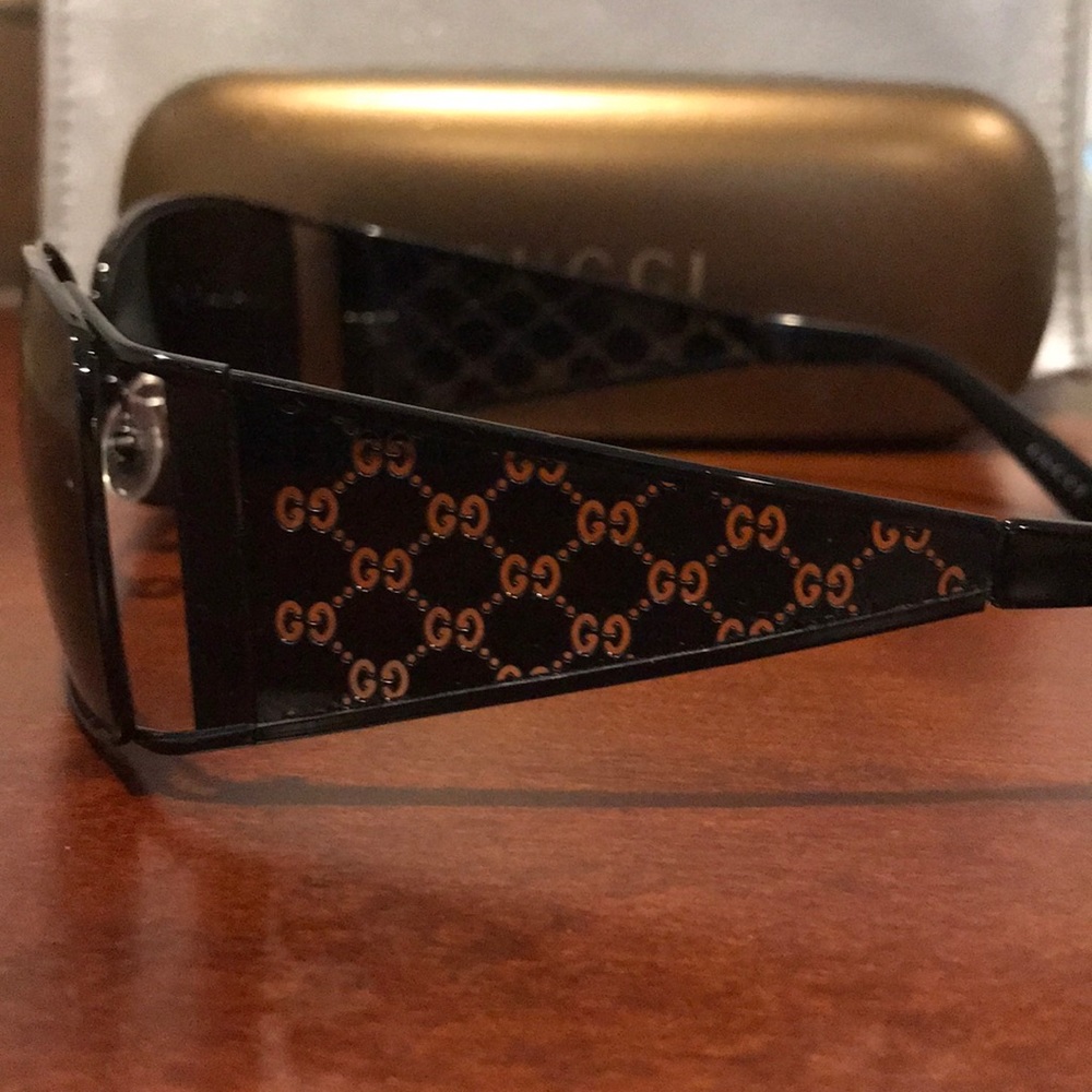 Gucci Logo Sunglasses